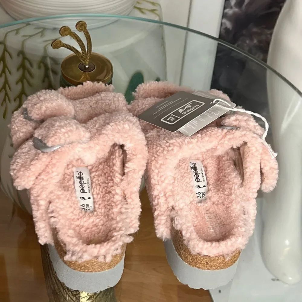 FREE PEOPLE Birkenstock Papillio
Arizona Teddy Shearling Sandals - Picture 7 of 8